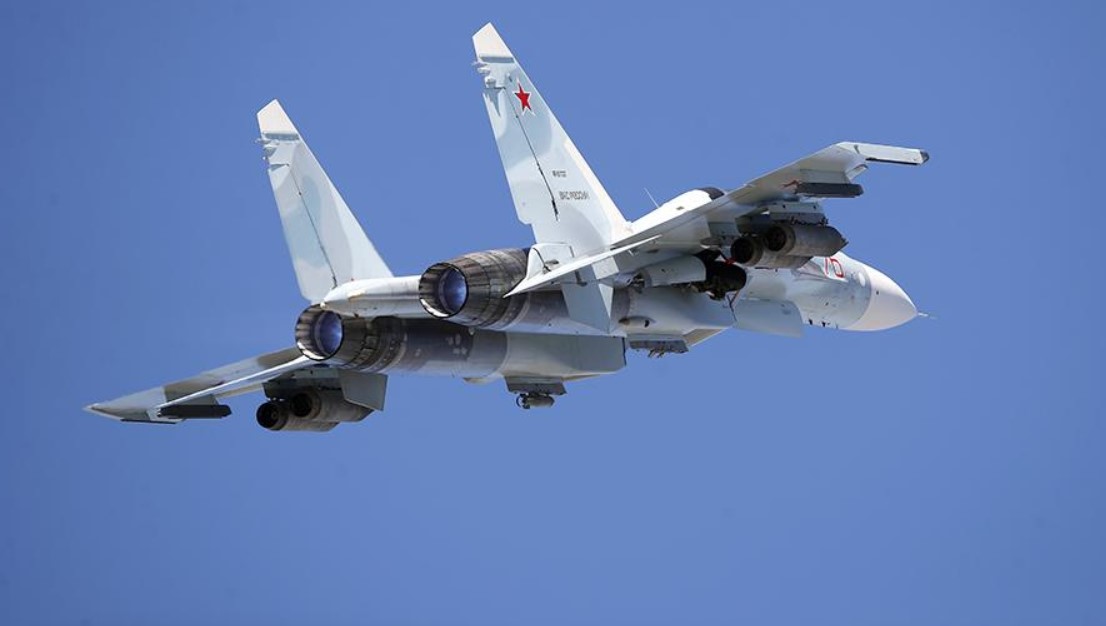 Su30