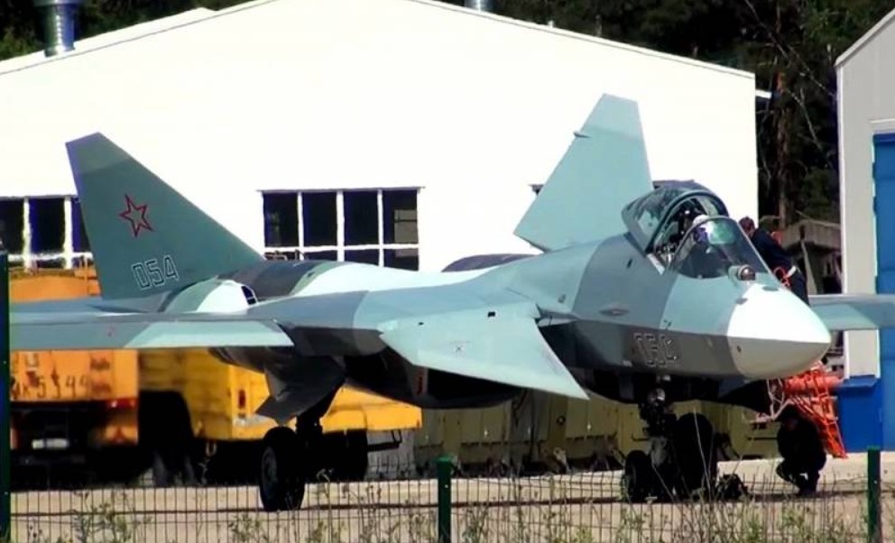 Su57