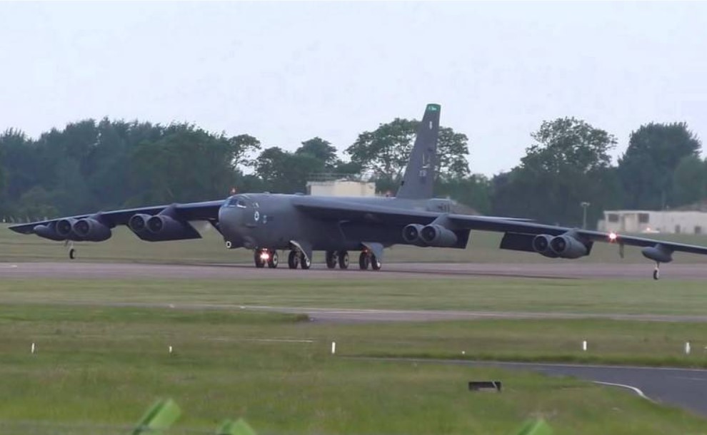 B52H